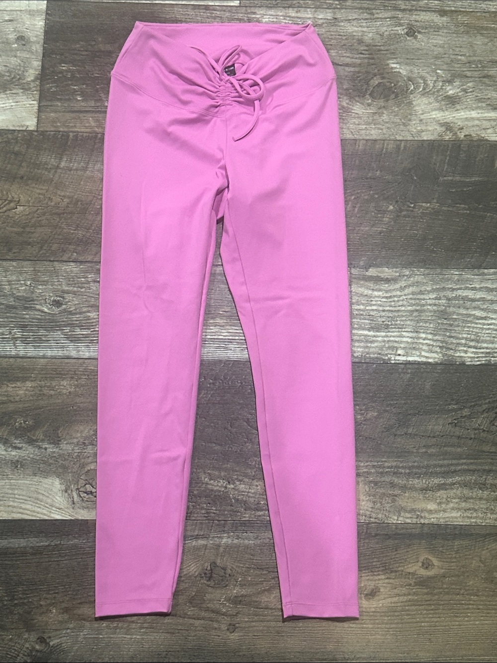 VS PINK Active Leggings in Bubblegum Pink